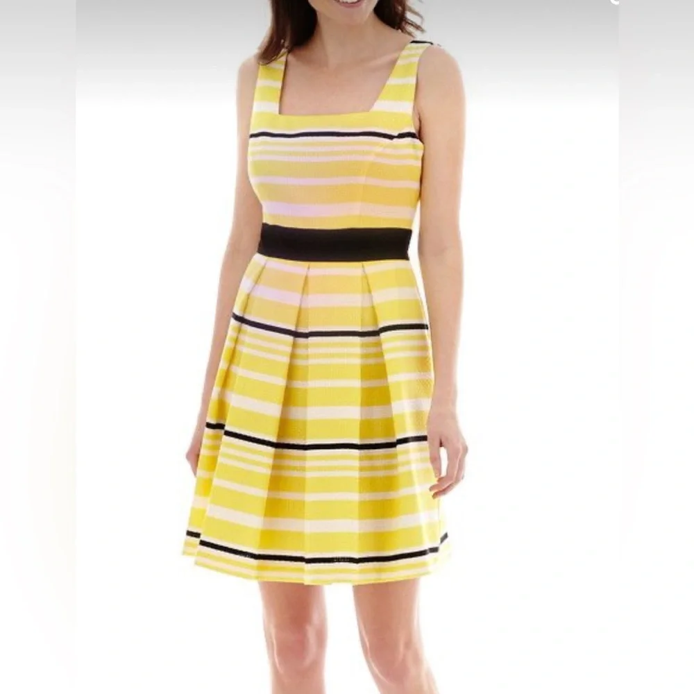 Danny & Nicole‎ Dress 12 Yellow Stripe Pleated Sleeveless Square Neck Fit Flare